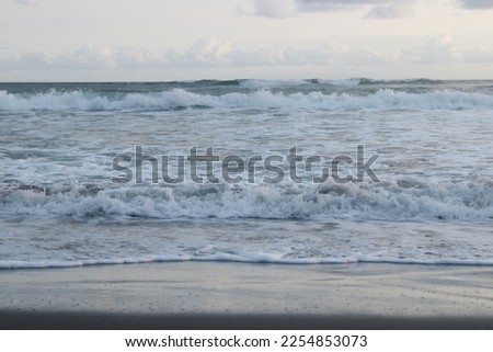 a waves on the beach