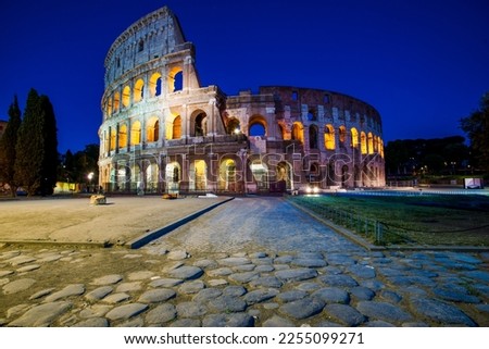 Picture of Colosseum, night view