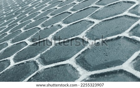 Hexagonal walls made of cement
