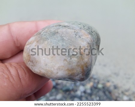 eye-catchy and beautiful riverside stone images with full HD resolution. Different kinds of shape or colors images