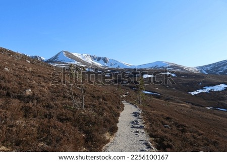 Scotland highlands cairngorms mountains uk