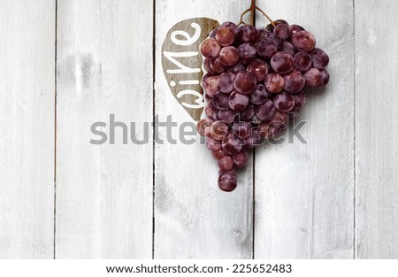 Photo of heart shape blue vine grapes 