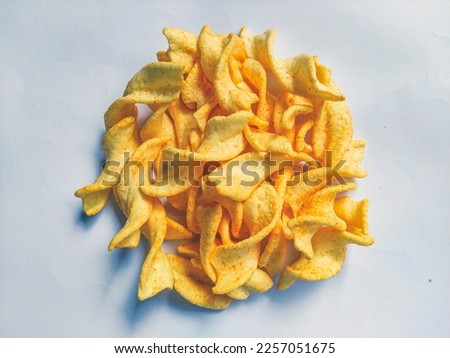 Top view picture of twist Potato crackers 