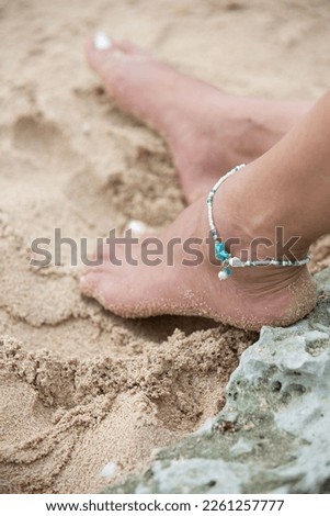 anklet jewellery at the seashore