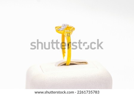Side view of jewelry diamond ring