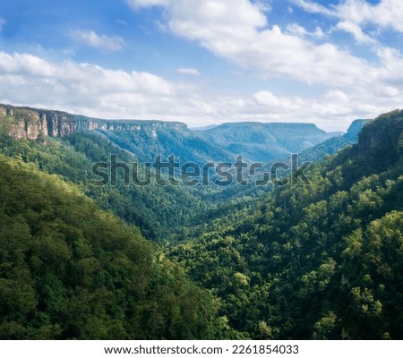 Spectacular view of the Valley at Fitzroy Falls in Morton National Park, Kangaroo Valley, Southern Highlands, NSW, Australia.