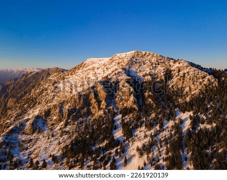 photo beautiful scenery of clear white snowy mountains and hills