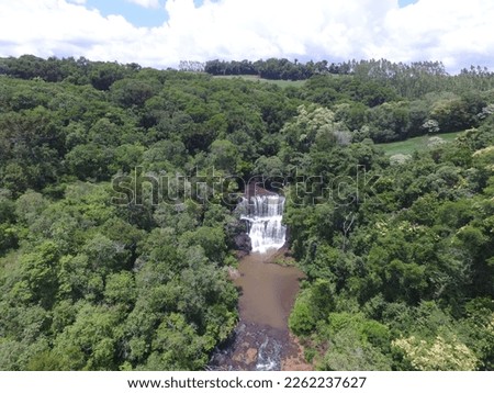 AERIAL IMAGE OF WATERFALLS AND NATURE