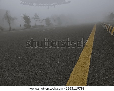 An awesome picture of kasur road in foggy morning