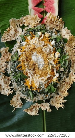 Traditional Kembul Bujana serve in Banana Leaves