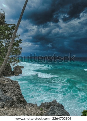 The sea is a vast expanse, this photo is before the rain and strong winds. Everyone loves the beauty of the sea, but at the same time, the sea can be a scary place