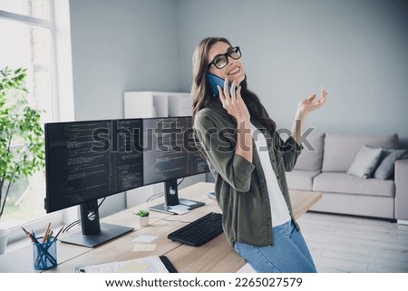 Photo of positive successful lady expert operating system speaking colleagues relax rest break pause home indoor workstation
