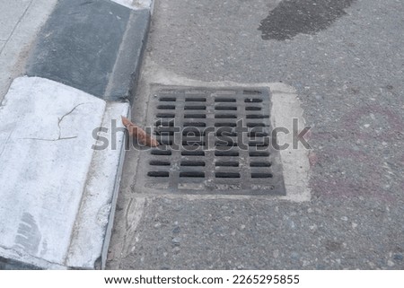 cover drains on the side of the road so that garbage does not get involved in the disposal of water