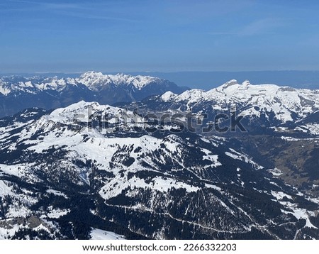 Spring icy alpine atmosphere on the Swiss mountain peaks viewed from the Les Diablerets massif (Travel destination Glacier 3000) - Canton of Vaud, Switzerland (Suisse - Schweiz)