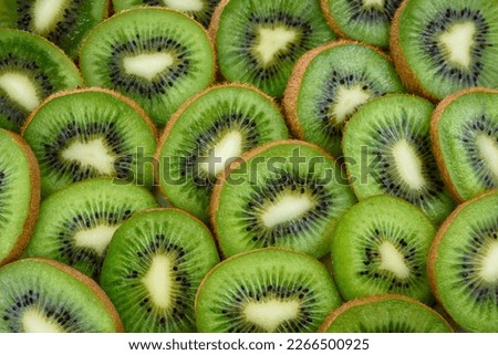Kiwi close up fruit pic