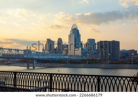 Cincinnati to Kentucky Skyline with Bridge
