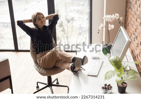 Searching for new solution. a woman with a computer
