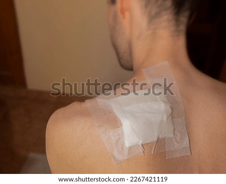 How to Heal Wounds with Gauze: A Step-by-Step Guide Royalty-Free Stock Photo #2267421119
