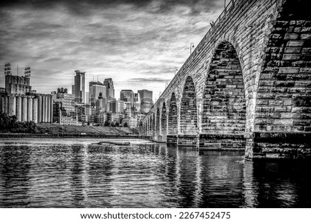 Stone Arch Bridge Minneapolis Minnesota