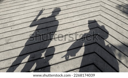 capture one familys shadows picture