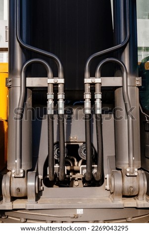 Connected hydraulic pressure pipes system of construction machinery.