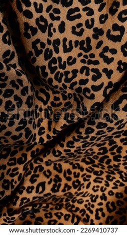 Leopard pattern at the dress