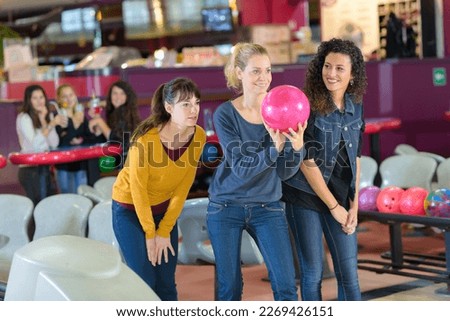 women and the first time to bowl