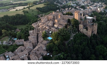 Aerial view of Castell'Arquato village: Castell'Arquato, Piacenza, Italy