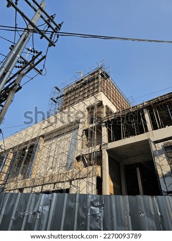 The building on construction area , look unsafe zone. 