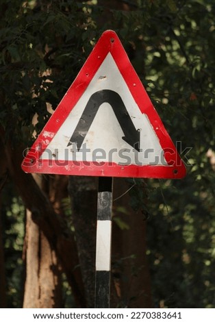 Right hair pin bend sign board