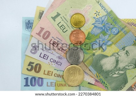 Close-up of Romanian coins and paper currency top view