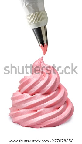  Strawberry buttercream on white background