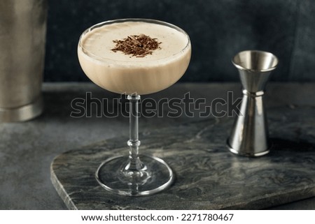 Boozy Frozen Mudslide Cocktail with Coffee and Vodka