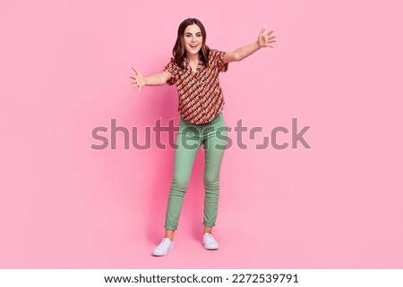 Full length size photo of excited funny smiling girl wear vintage shirt want hug you friendly person enjoy people isolated on pink color background