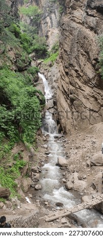 kheerganga water fall, Himachal Pradesh 