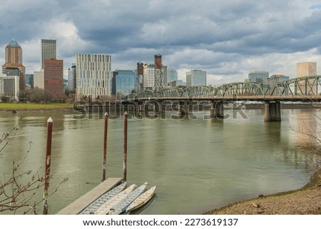 Portland Oregon city skyline and the Willamette river.