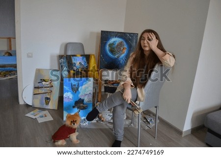 Artist has art-block in art studio. Daily problems of fine artists #uniquesself 