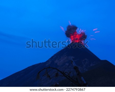 Guatemala travel night volcano guego        