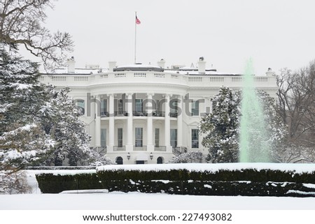 The White House in snow - Washington DC, United States 