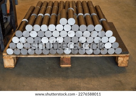 Round steel shaft, raw material for automotive parts,Forklift transport concept

