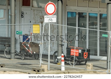 No Trespassing - except for bikes - Dutch cargo bikes in Noordwijk, Netherlands, demolished area under construction