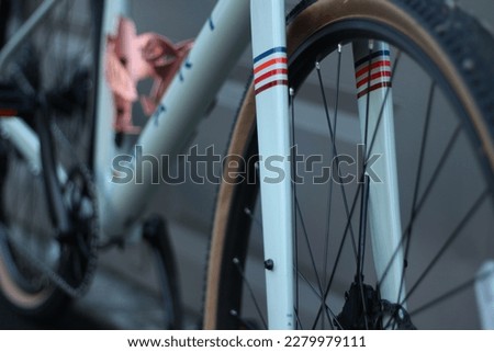 picture of a bicycle near a garage door