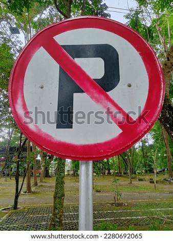 signs prohibit parking near the park road