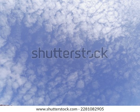 A very beautiful picture of Altocumulus clouds. Location in ipoh perak Malaysia. On Tuesday 28 March 2023, at 9 am.

￼


