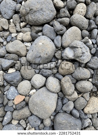 pictures of rocks consisting of various sizes and shapes