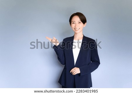 Woman to recommend easy to use in business. Royalty-Free Stock Photo #2283401985