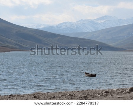 A picture of a lonely boat in the sea