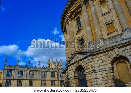 The Radcliffe Camera on the picture, which is home to additional reading rooms of the Bodleian Library