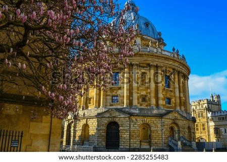 The Radcliffe Camera on the picture, which is home to additional reading rooms of the Bodleian Library