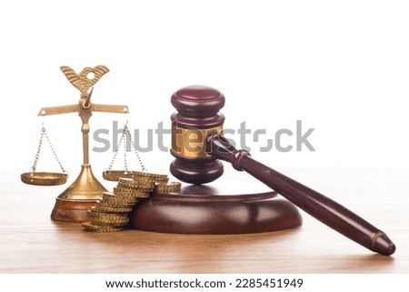 lawyer gavel on the table